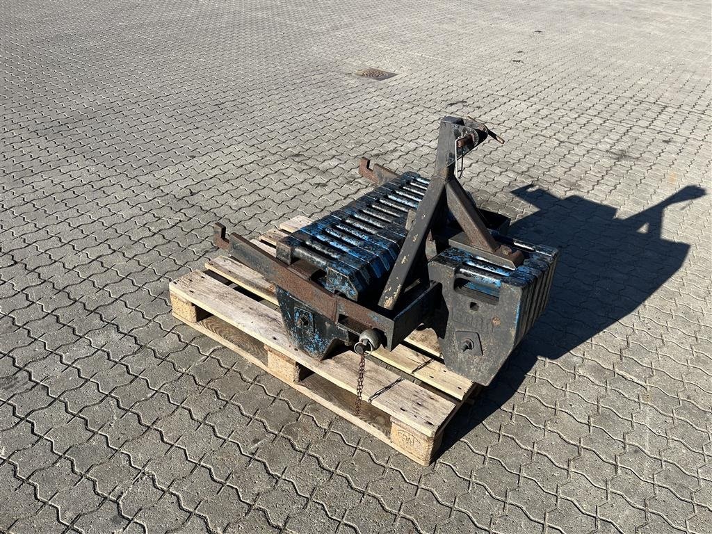 Sonstiges des Typs Ford Ford vægtklodser til 3 punktophæng, Gebrauchtmaschine in Rønnede (Bild 3)