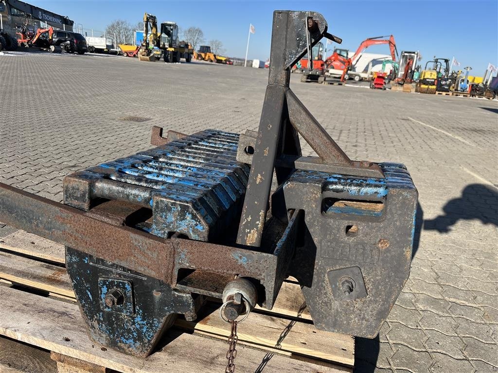 Sonstiges des Typs Ford Ford vægtklodser til 3 punktophæng, Gebrauchtmaschine in Rønnede (Bild 10)