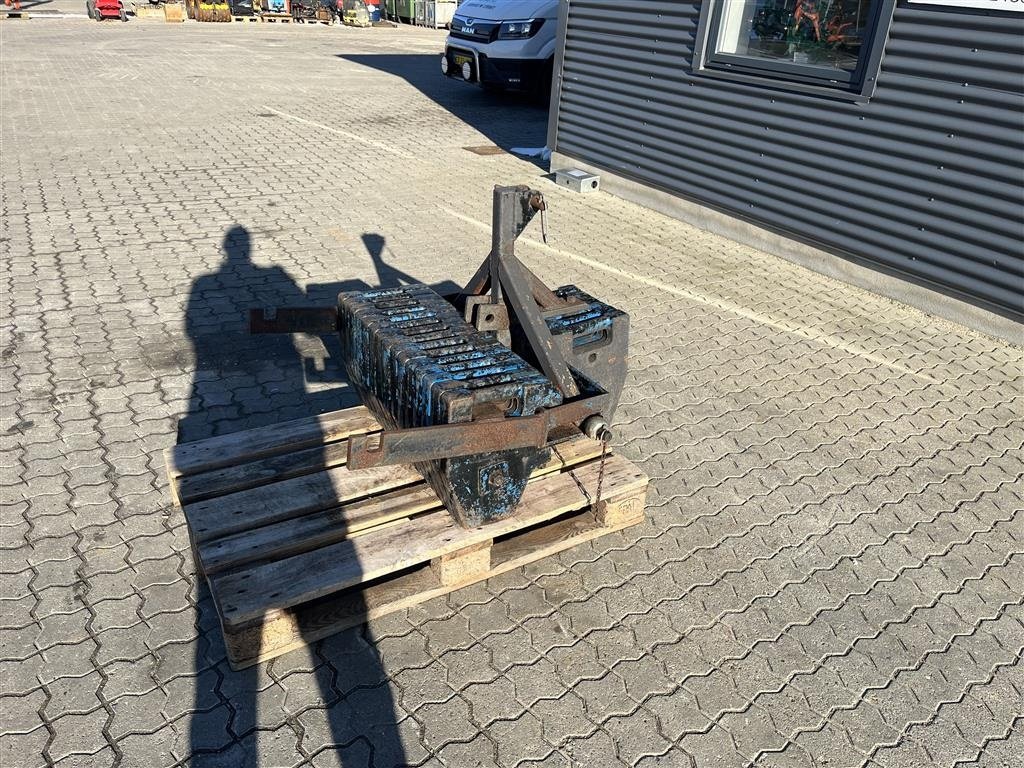 Sonstiges des Typs Ford Ford vægtklodser til 3 punktophæng, Gebrauchtmaschine in Rønnede (Bild 2)