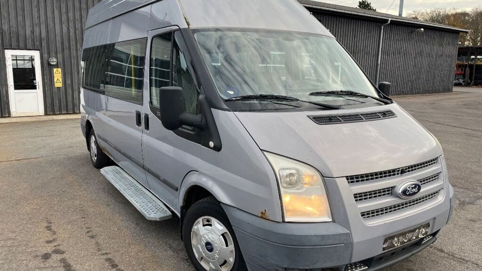 Sonstiges of the type Ford TRANSIT KOMBI 300L F 2,2 TDCI, Gebrauchtmaschine in Rødovre (Picture 2)