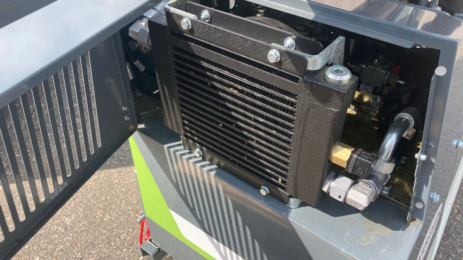 Sonstiges des Typs Greentec Scorpion 430-4 PLUS Hybrid bagmonteret højre, Gebrauchtmaschine in Roskilde (Bild 7)