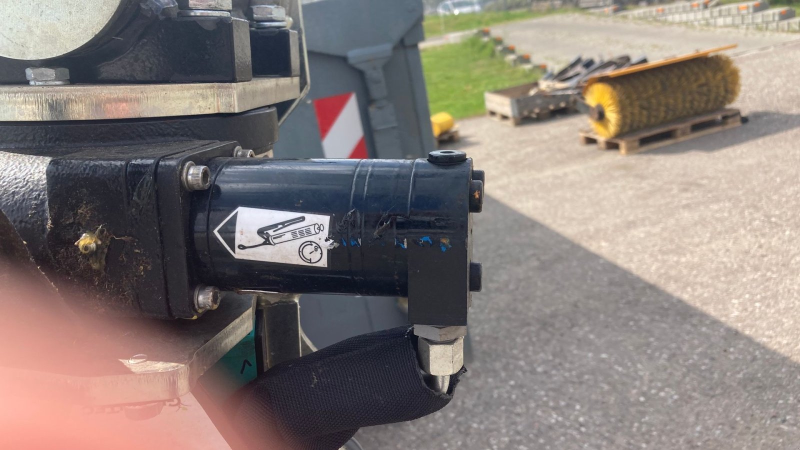 Sonstiges des Typs Greentec Scorpion 430-4 PLUS Hybrid bagmonteret højre, Gebrauchtmaschine in Roskilde (Bild 4)