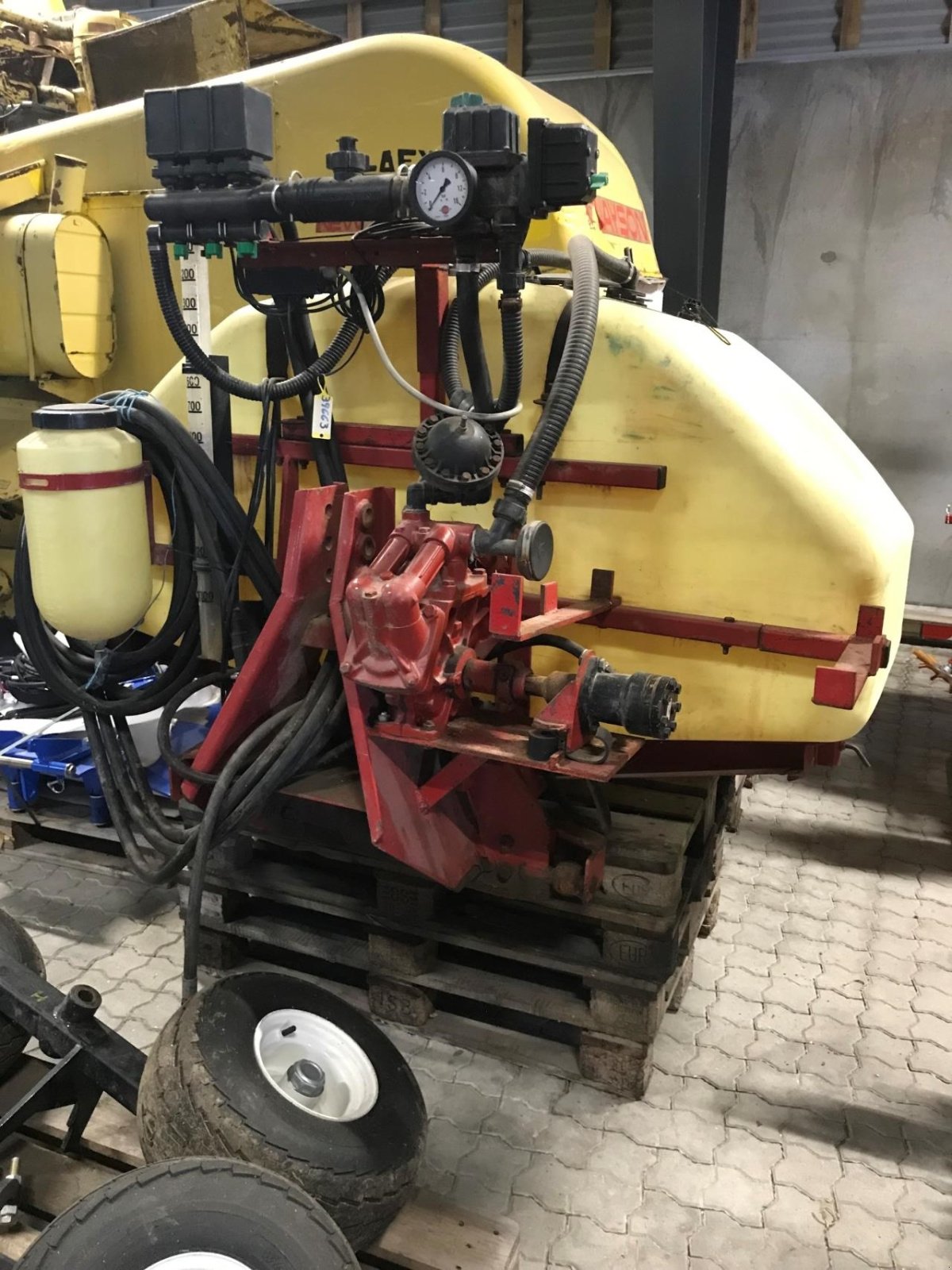 Sonstiges du type Hardi FRONTTANK, Gebrauchtmaschine en Maribo (Photo 1)