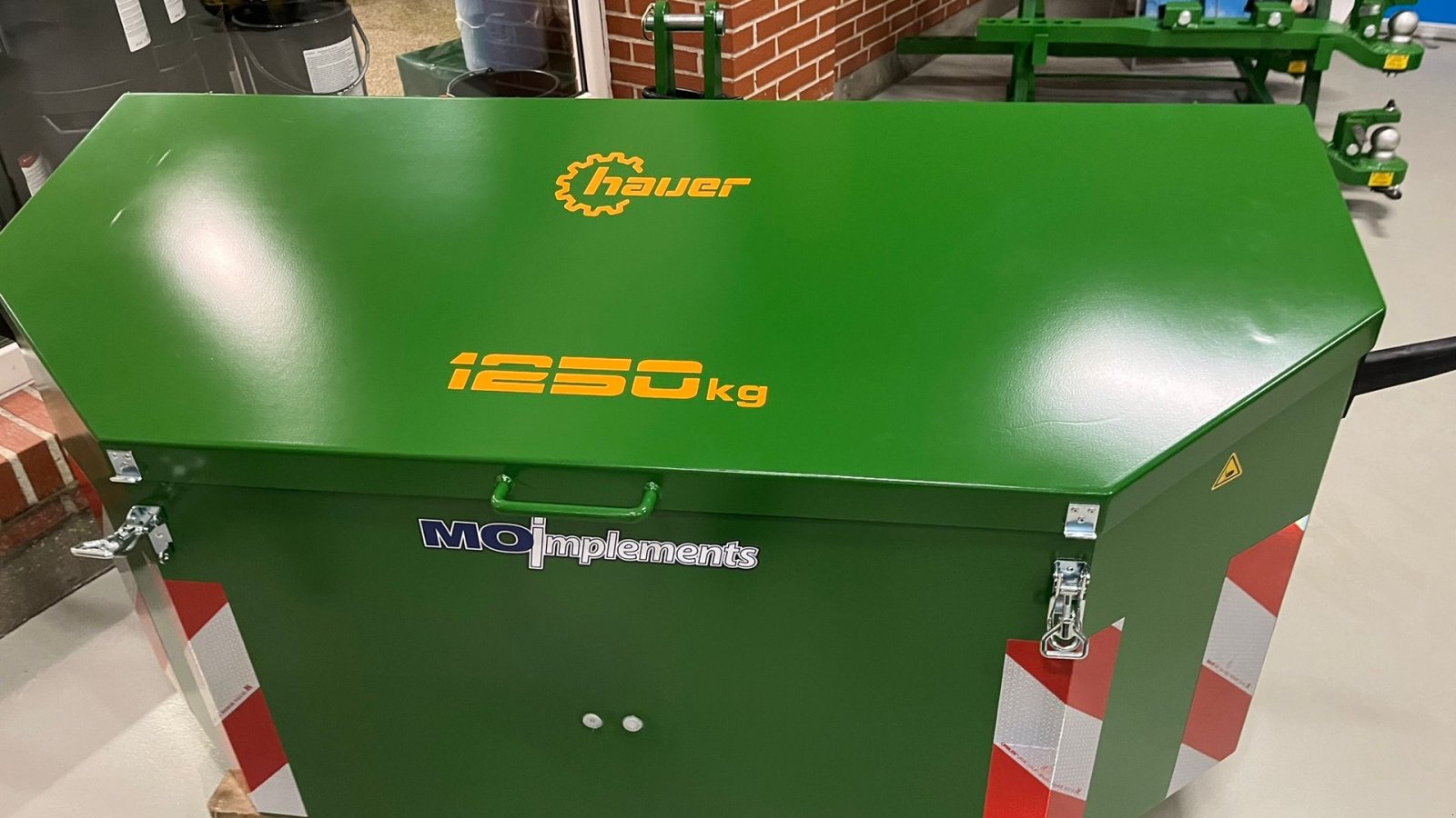 Sonstiges typu Hauer 1250 kg frontvægt med opbevaring, Gebrauchtmaschine v Nørager (Obrázok 1)