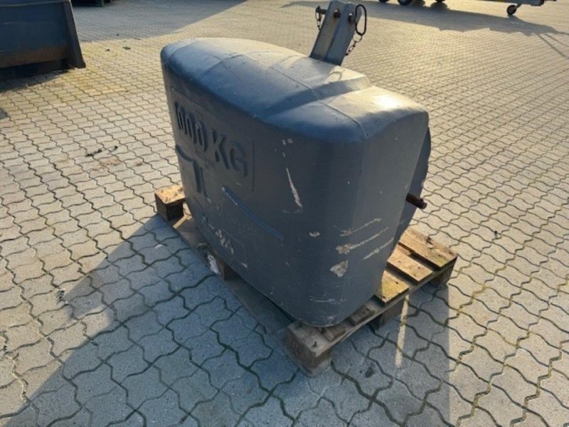 Sonstiges typu HE-VA 1000 KG. FRONTVÆGT, Gebrauchtmaschine w Brønderslev