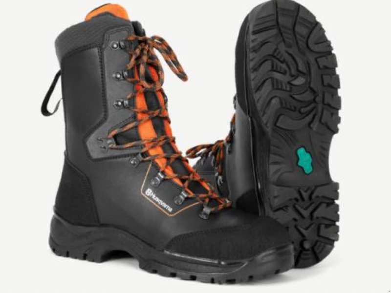 Sonstiges des Typs Husqvarna Protective Boots Classic, Gebrauchtmaschine in Villach (Bild 1)