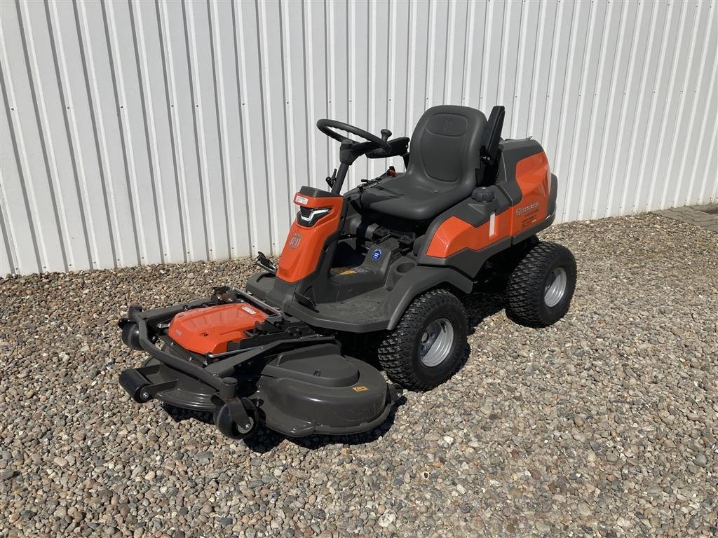 Sonstiges του τύπου Husqvarna R 420TsX AWD Inkl. 122 cm klippebord / klippeaggregat, Gebrauchtmaschine σε Holstebro (Φωτογραφία 1)