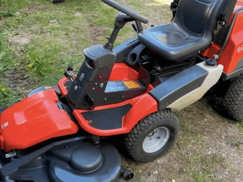 Sonstiges des Typs Husqvarna r 422ts awd, Gebrauchtmaschine in Randers NØ (Bild 1)