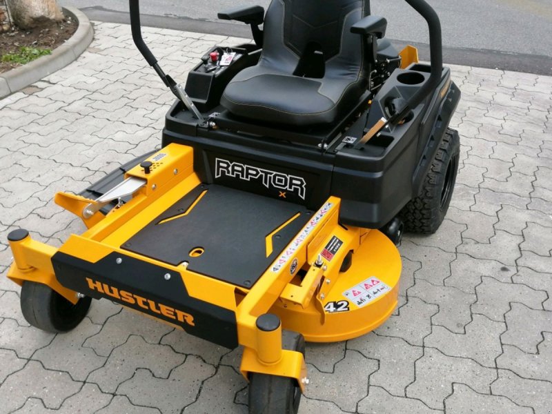 Sonstiges типа Hustler  Raptor X 42, Gebrauchtmaschine в Vrå (Фотография 1)