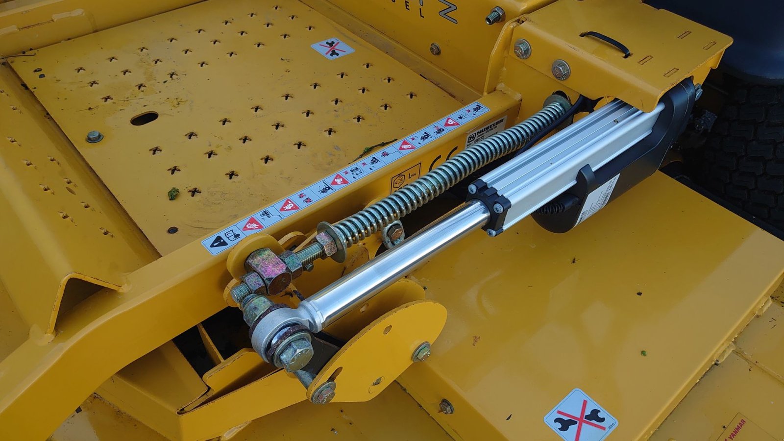 Sonstiges tip Hustler  Z Diesel 72, Gebrauchtmaschine in Nørresundby (Poză 3)