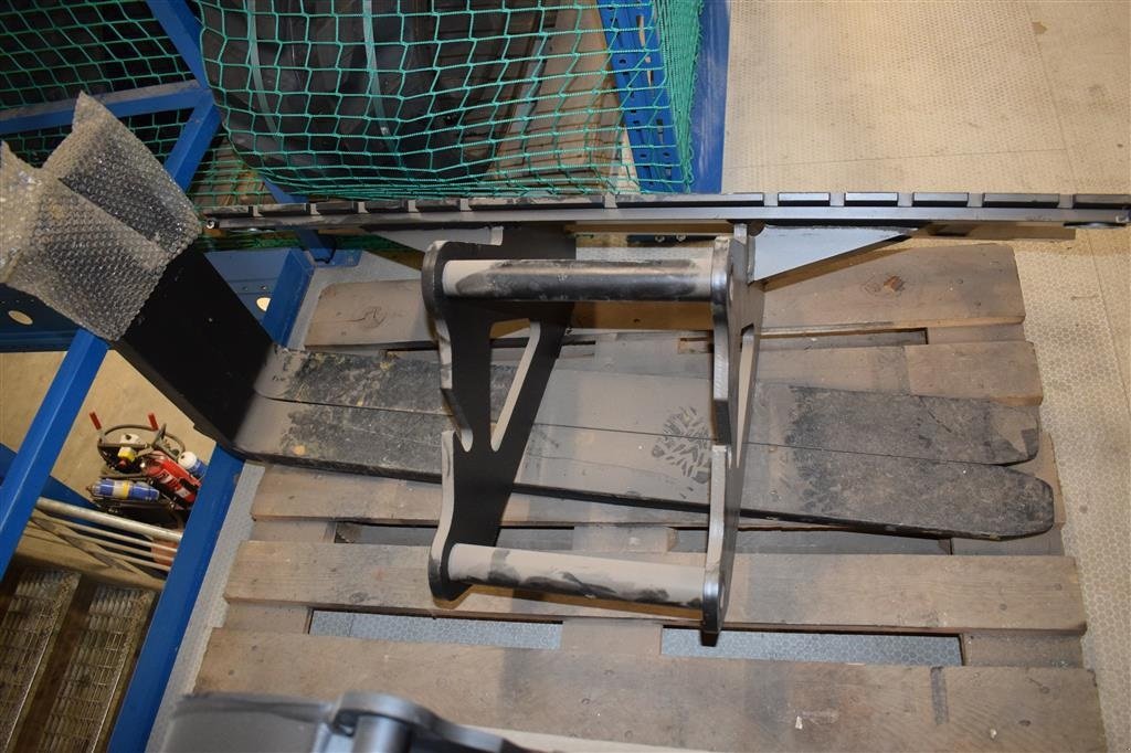 Sonstiges typu Hydrema Pallegafler PALLEGAFFELSÆT MED HYDREMA OPHÆNG, Gebrauchtmaschine v Fredensborg (Obrázek 1)