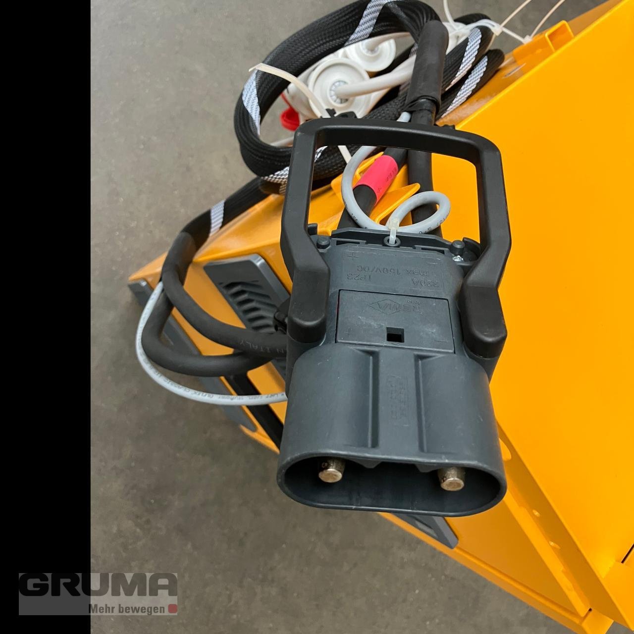 Sonstiges tip JCB Ladegerät für E-Tech, Neumaschine in Friedberg-Derching (Poză 9)