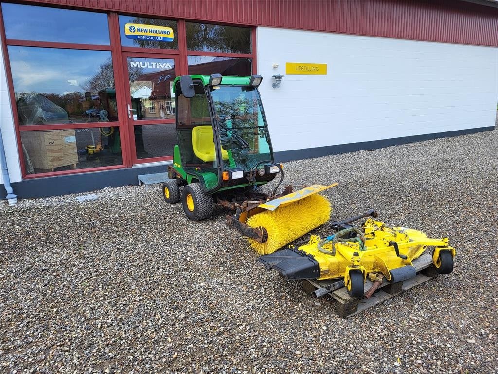Sonstiges typu John Deere F725 Inkl. kost og klipper, Gebrauchtmaschine v Storvorde (Obrázek 1)