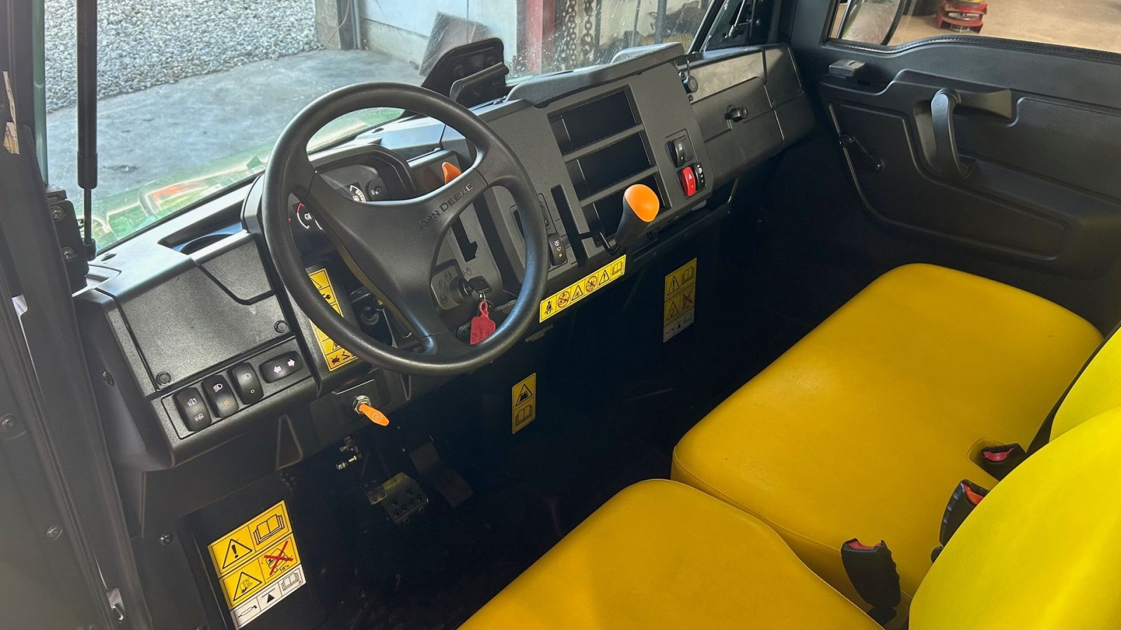 Sonstiges of the type John Deere Gator XUV 865, Gebrauchtmaschine in Thorsø (Picture 16)