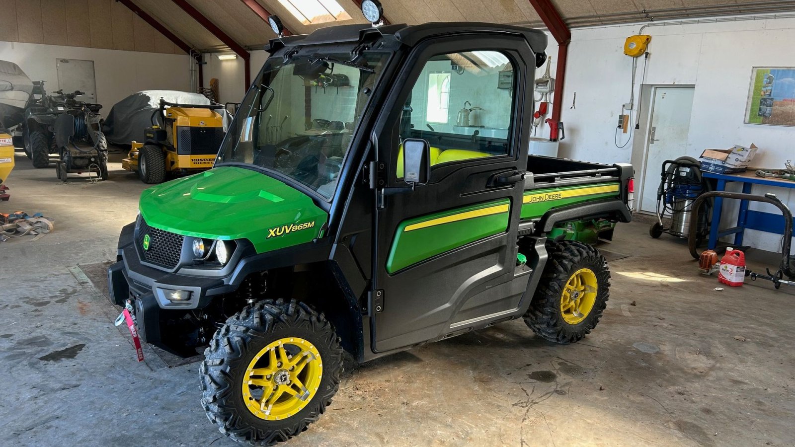 Sonstiges of the type John Deere Gator XUV 865, Gebrauchtmaschine in Thorsø (Picture 1)
