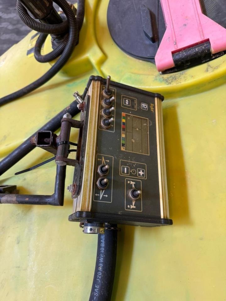 Sonstiges Türe ait John Deere HD200, Gebrauchtmaschine içinde Trige (resim 3)