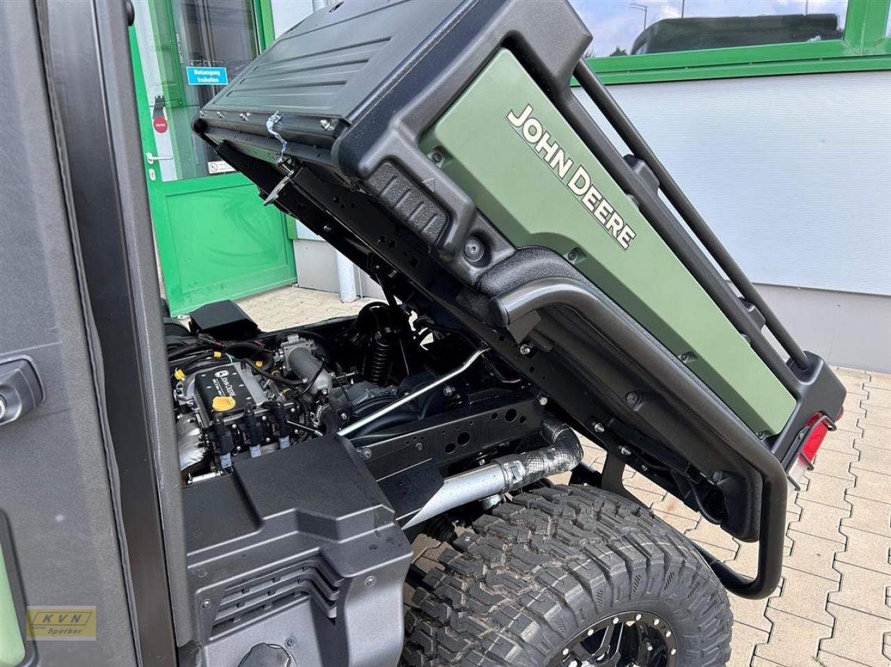 Sonstiges типа John Deere XUV835M, Neumaschine в Fürth (Фотография 4)