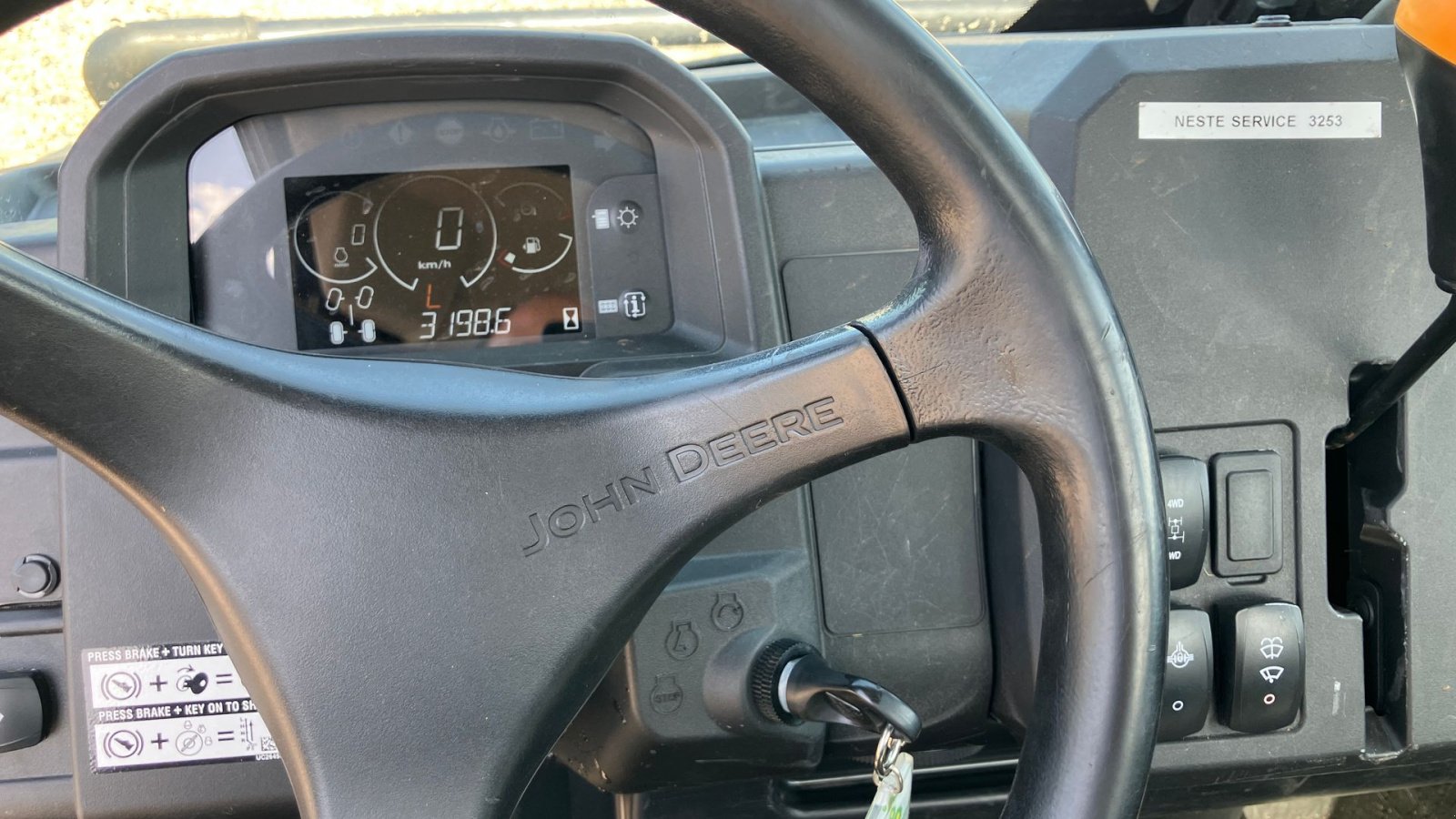 Sonstiges типа John Deere XUV865M 865M, Gebrauchtmaschine в Rødekro (Фотография 11)