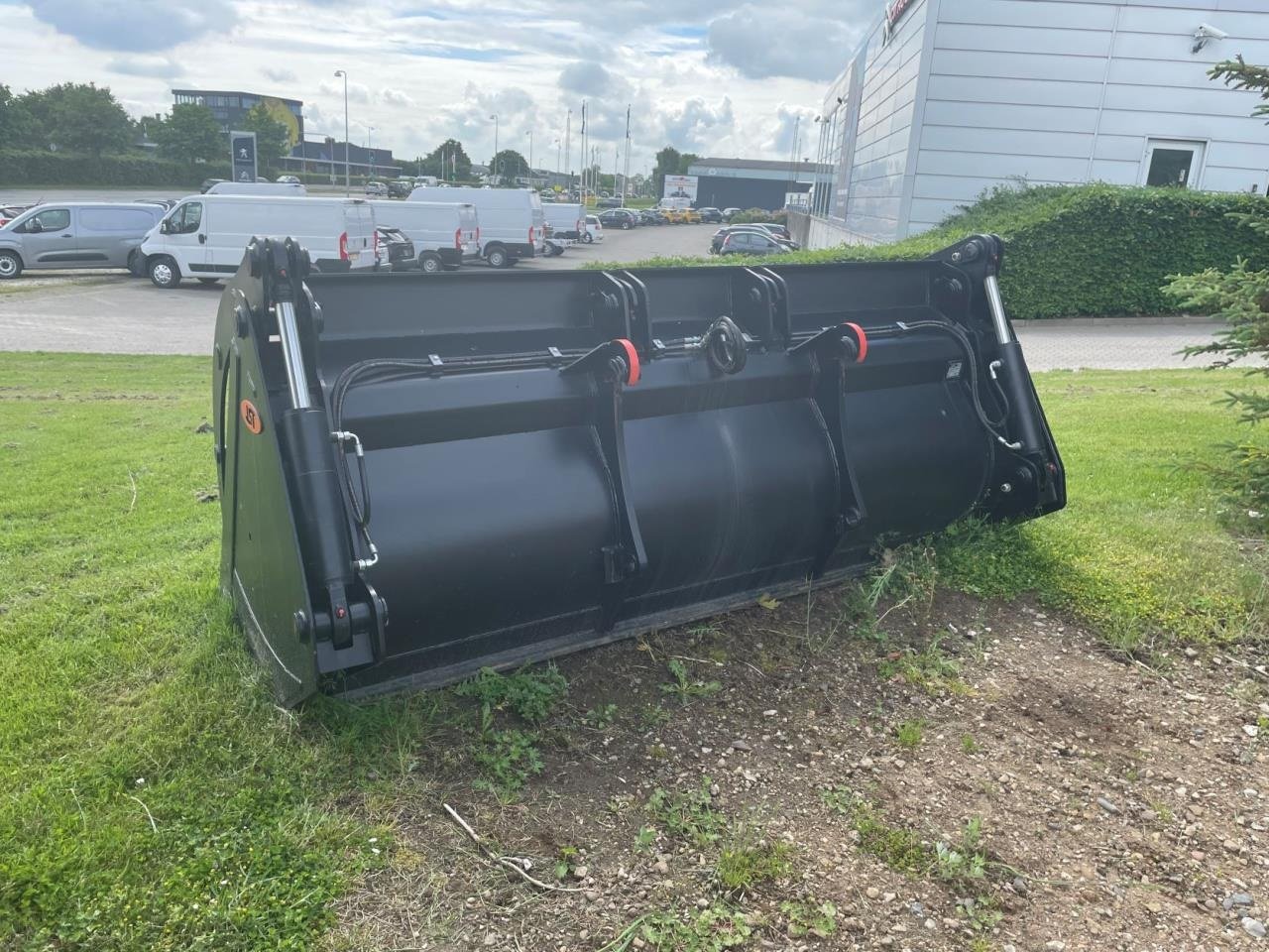 Sonstiges van het type JST GG OVERFALDSSKOVL, Gebrauchtmaschine in Middelfart (Foto 3)