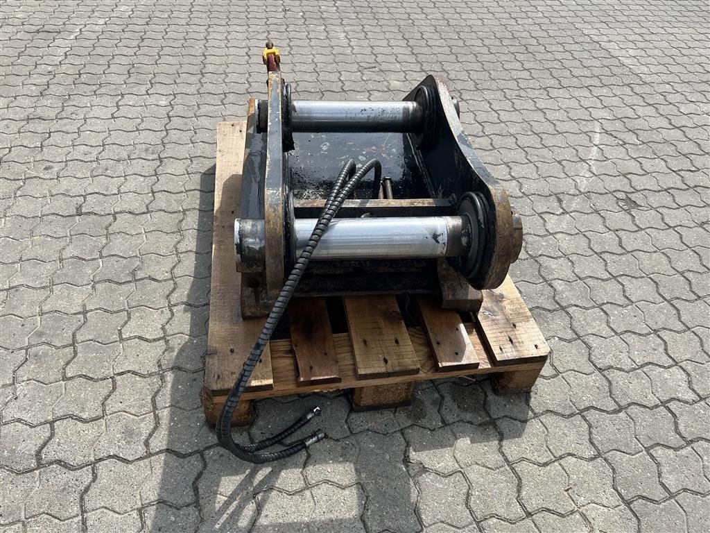 Sonstiges des Typs JST Hydraulisk s80 fæste til 25tons maskine, Gebrauchtmaschine in Rønnede (Bild 8)