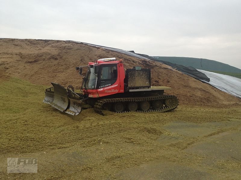 Sonstiges des Typs Kässbohrer Pistenbully PB 300, Gebrauchtmaschine in Pfeffenhausen (Bild 1)