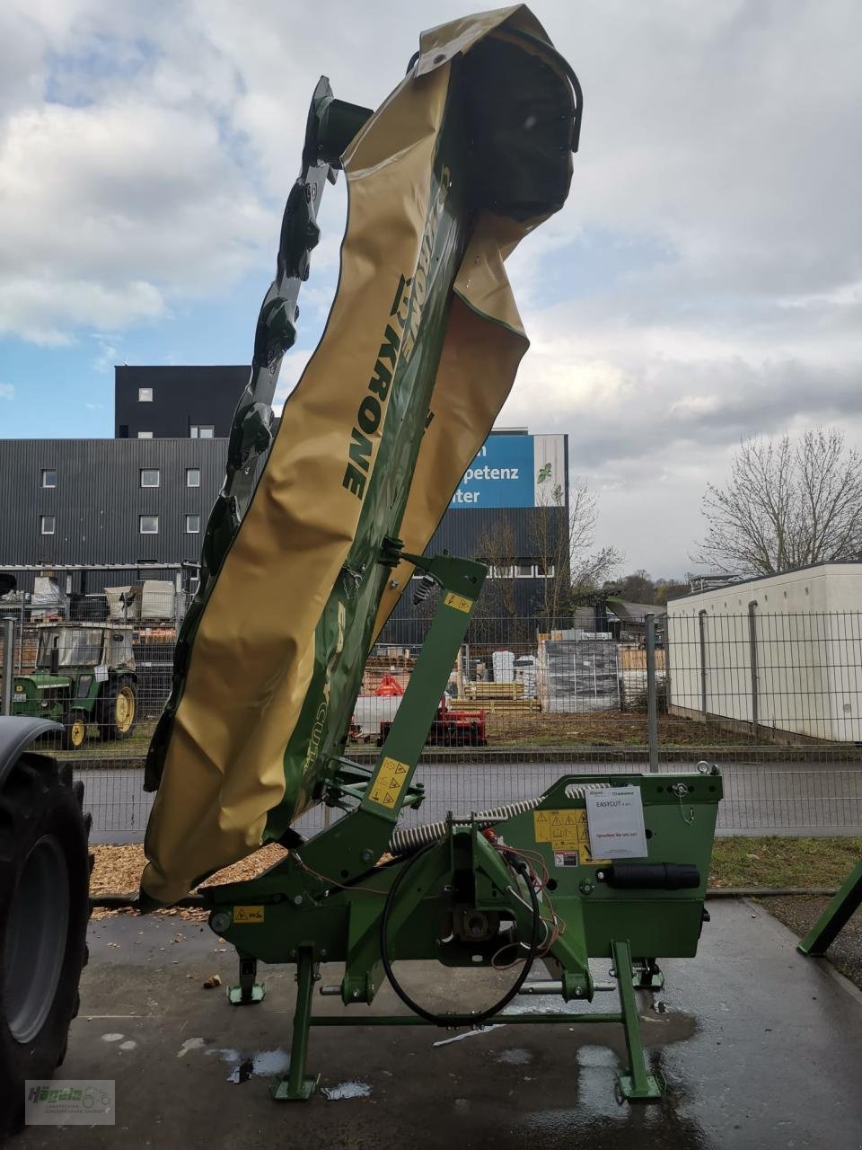 Sonstiges des Typs Krone EASYCUT R 320, Neumaschine in Uhingen (Bild 1)