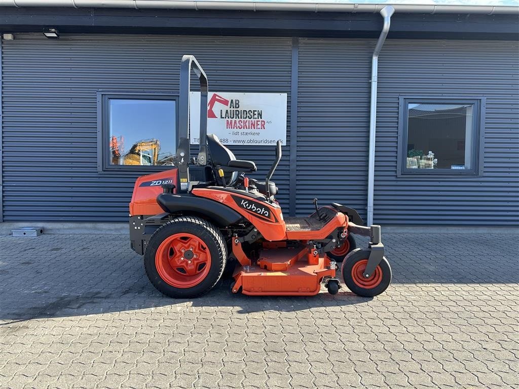 Sonstiges typu Kubota ZD1211 Fabriks NY 150cm Zero turn, Gebrauchtmaschine v Rønnede (Obrázek 1)