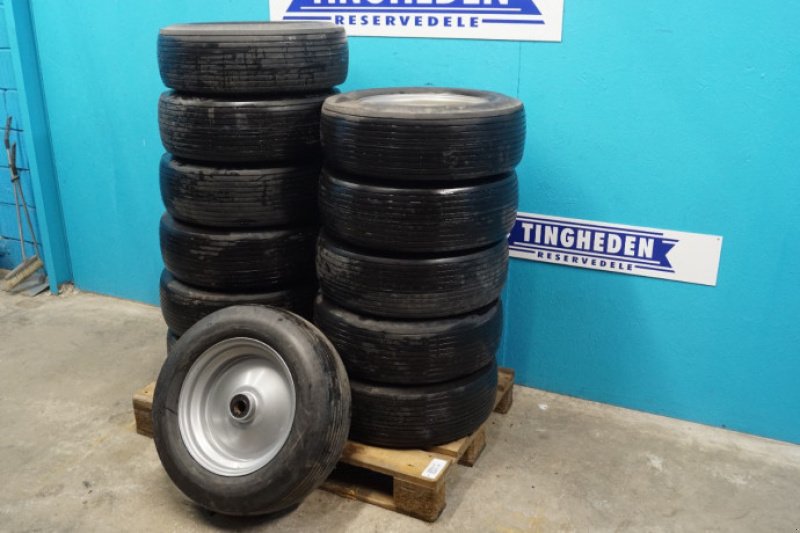 Sonstiges des Typs Kverneland 15"   215/65-15, Gebrauchtmaschine in Hemmet (Bild 2)