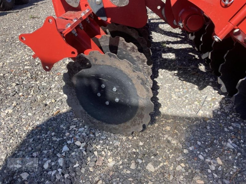 Sonstiges des Typs Kverneland Qualidisc Farmer3001, Neumaschine in Stockach (Bild 4)