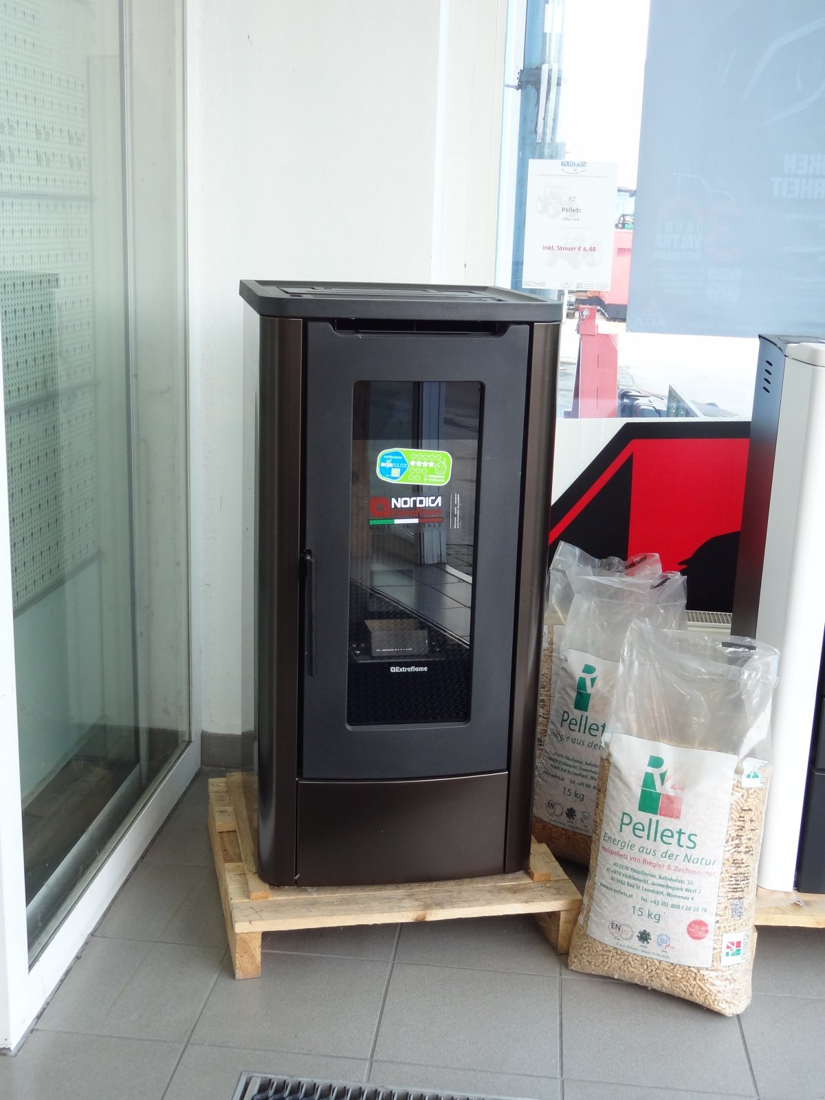 Sonstiges des Typs La Nordica Pelletofen, Neumaschine in St.Andrä-Wördern (Bild 2)