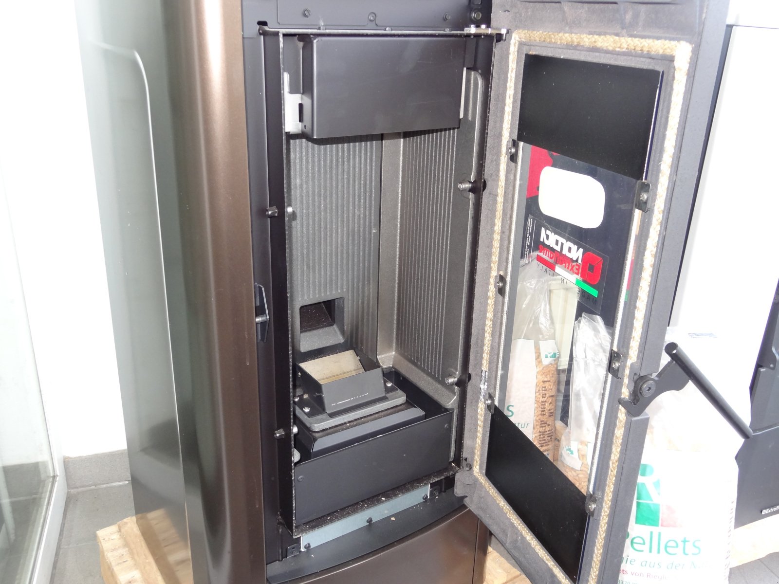 Sonstiges des Typs La Nordica Pelletofen, Neumaschine in St.Andrä-Wördern (Bild 7)