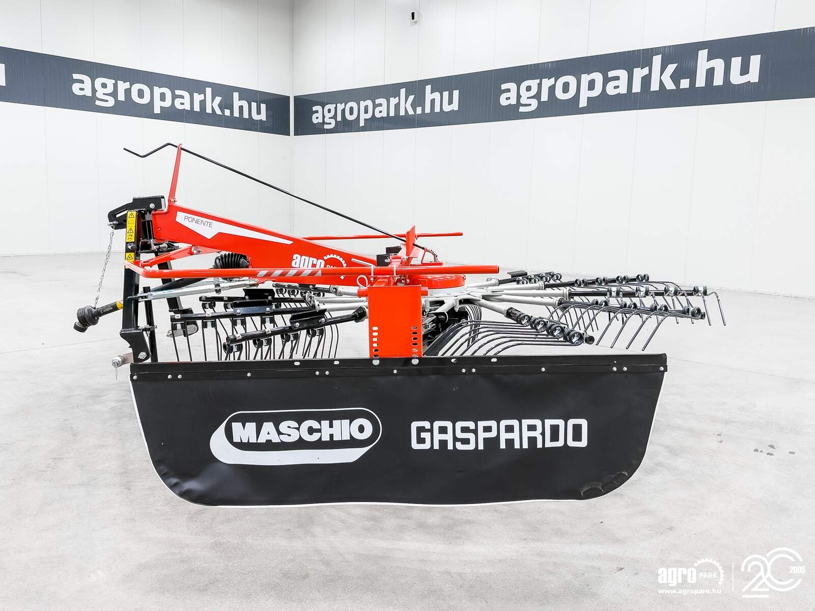 Sonstiges typu Maschio Ponente 420 4.15 m single-arm rake, 1.6 m swath width, working height adjustable from the cab, Gebrauchtmaschine v Csengele (Obrázek 5)