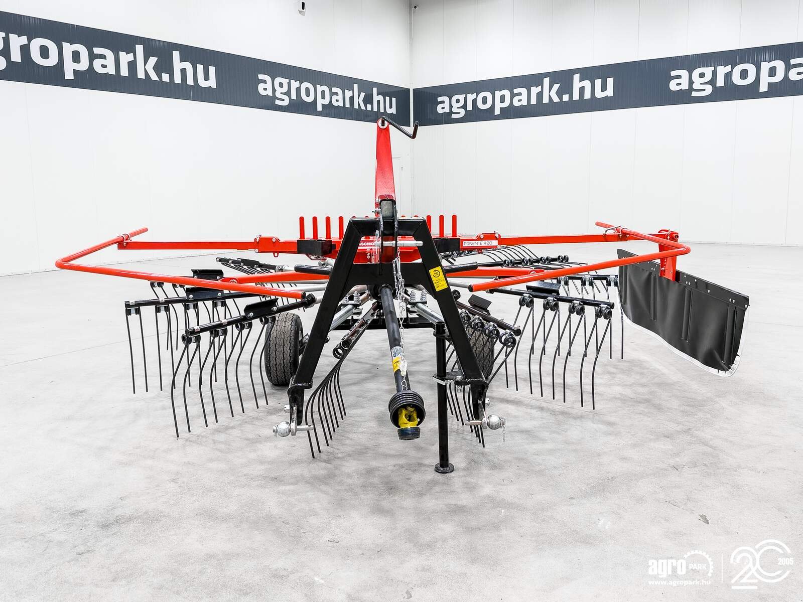 Sonstiges typu Maschio Ponente 420 4.15 m single-arm rake, 1.6 m swath width, working height adjustable from the cab, Gebrauchtmaschine v Csengele (Obrázek 7)