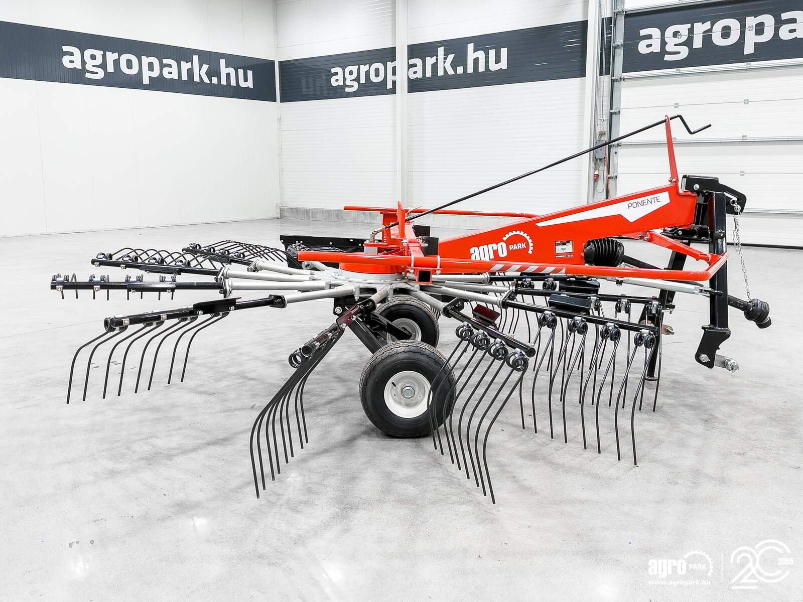 Sonstiges typu Maschio Ponente 420 4.15 m single-arm rake, 1.6 m swath width, working height adjustable from the cab, Gebrauchtmaschine v Csengele (Obrázek 8)