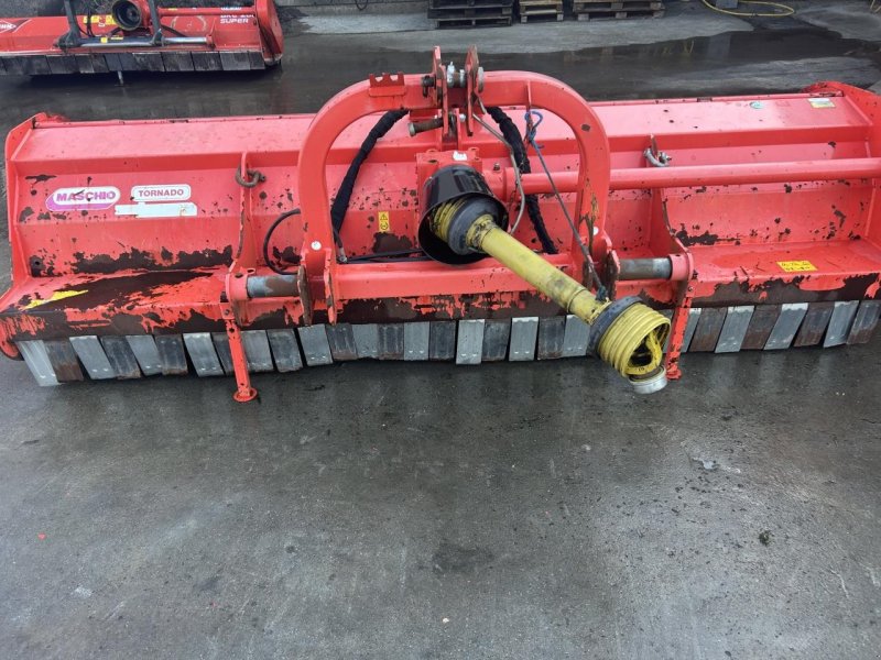 Sonstiges от тип Maschio TORNADO 310, Gebrauchtmaschine в Jelling (Снимка 1)