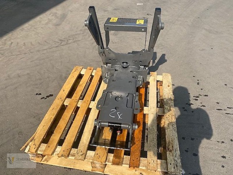 Sonstiges des Typs Massey Ferguson crochet ramasseur  /  hitch, Gebrauchtmaschine in Colmar-Berg (Bild 4)