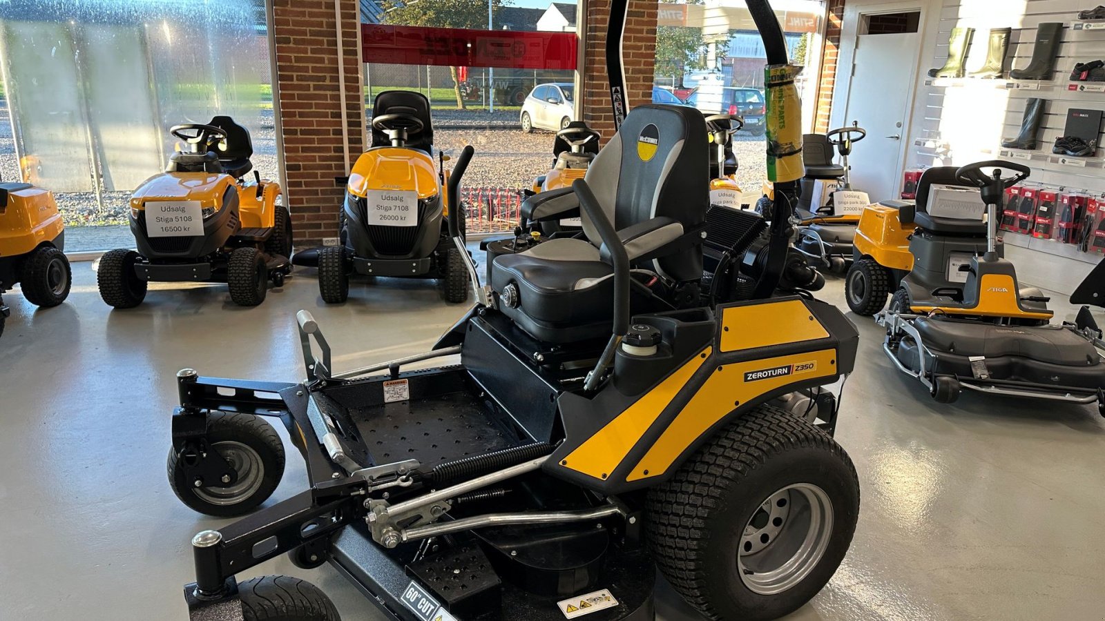 Sonstiges Türe ait McConnel Z350, Gebrauchtmaschine içinde Kjellerup (resim 2)