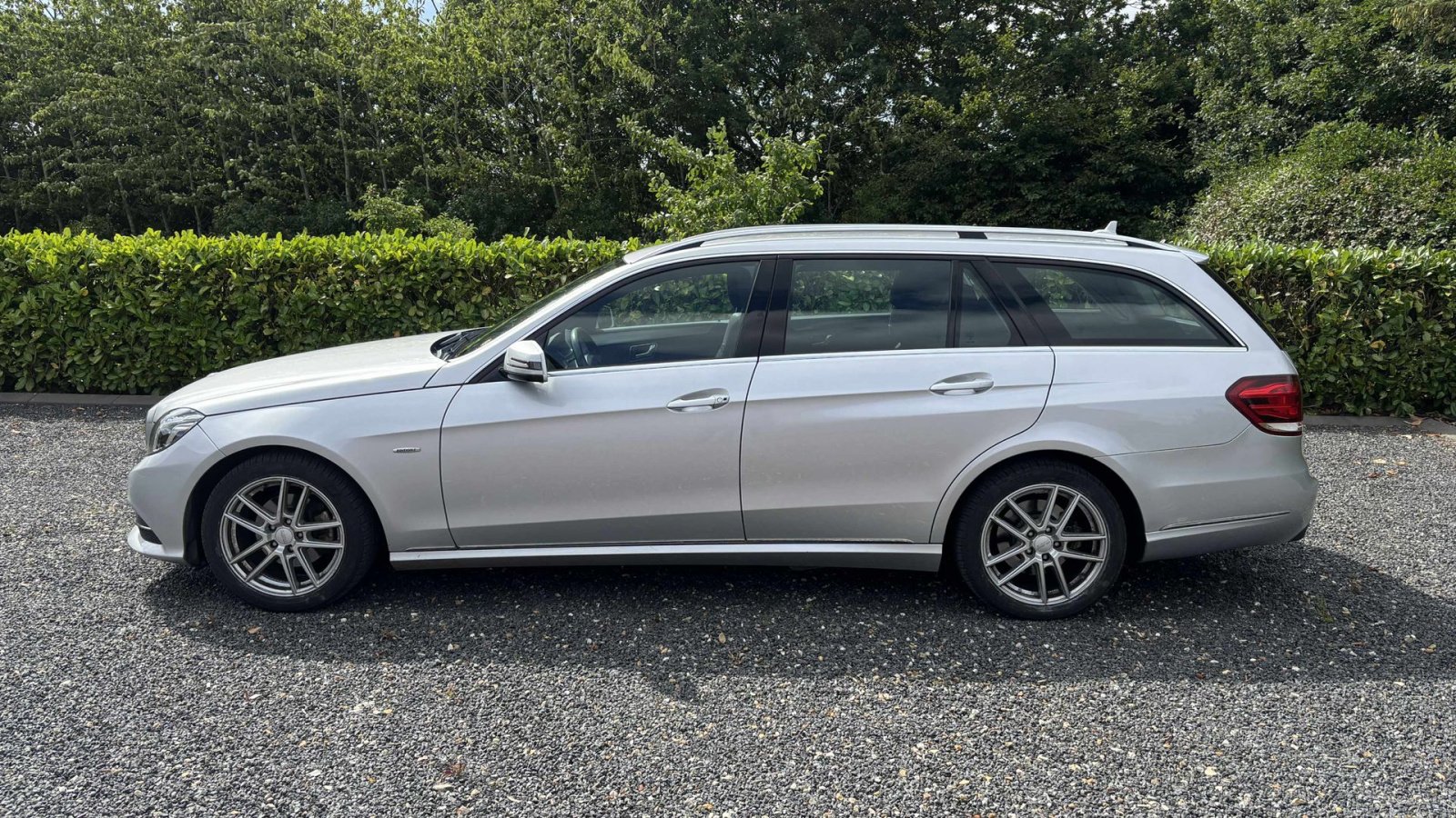 Sonstiges des Typs Mercedes-Benz e220 blue line, Gebrauchtmaschine in Vinderup (Bild 4)