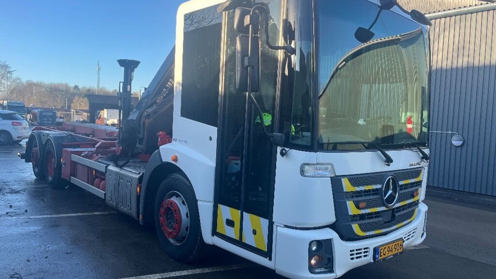 Sonstiges Türe ait Mercedes-Benz ECONIC 2630 med HIAB 192 E-4 kran og SAWO Wirehejs., Gebrauchtmaschine içinde Rødovre (resim 2)