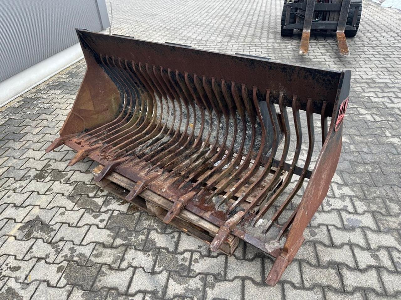 Sonstiges типа Merlo Steinschaufel 2050 mm, Gebrauchtmaschine в Neuhof - Dorfborn (Фотография 3)