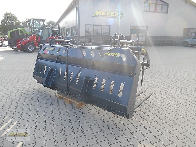 Sonstiges des Typs Meyer Agrartechnik Dung und Strohgabel mit Greifer DSG-G, Neumaschine in Andervenne (Bild 5)
