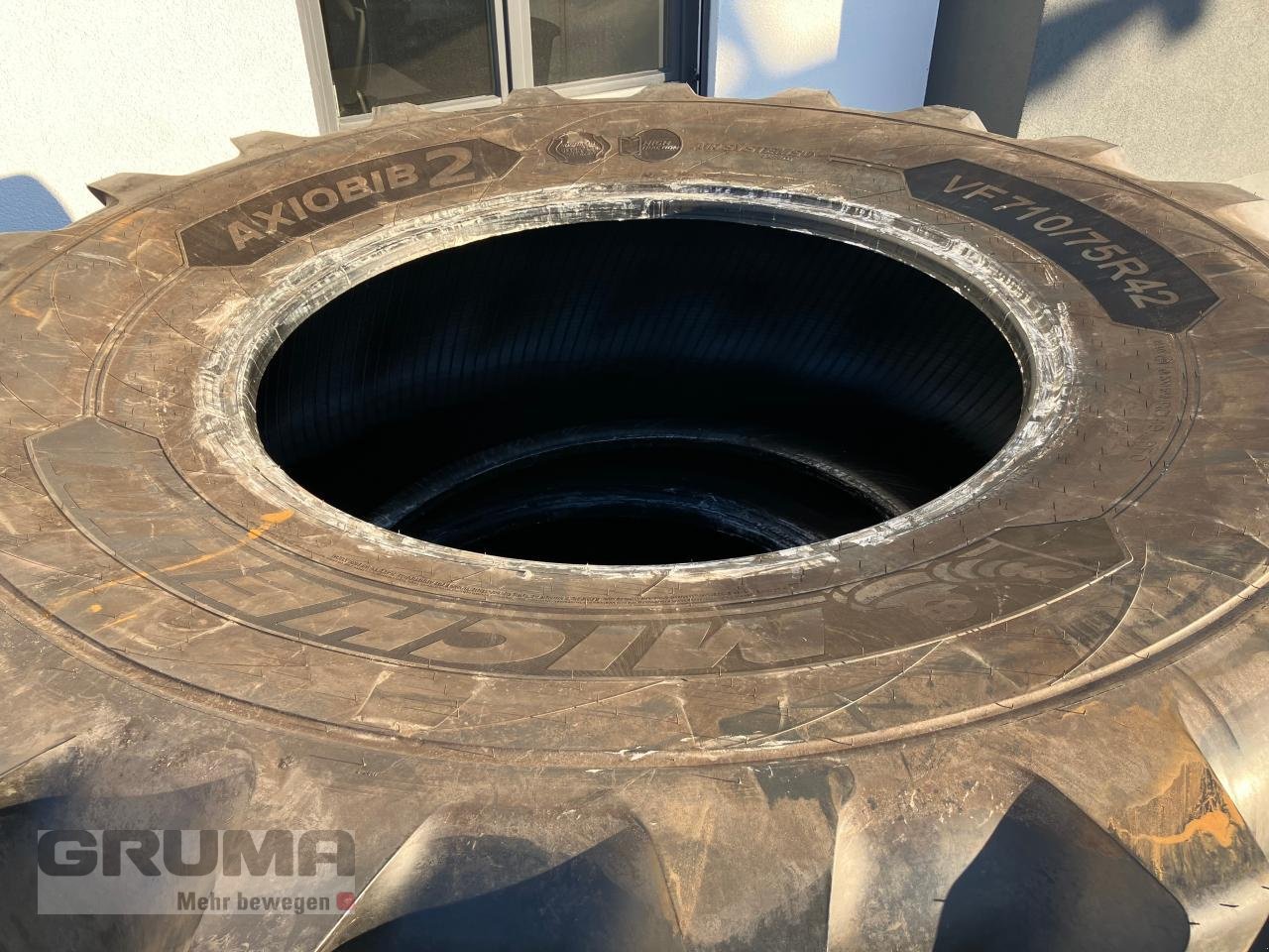 Sonstiges des Typs Michelin Reifen VF 650/60R34 u. VF 710/75R42, Neumaschine in Friedberg-Derching (Bild 6)