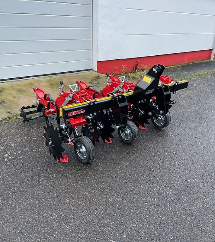 Sonstiges des Typs Minos Agri 3-YACM 54cm-54cm-54cm, Neumaschine in Münstermaifeld (Bild 14)