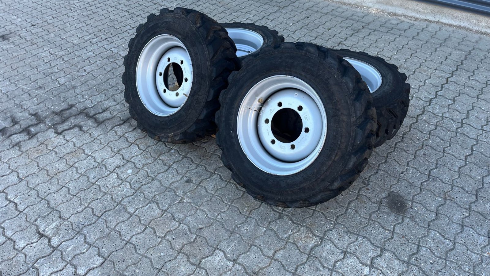 Sonstiges typu Mitas 10-16,5 komplethjul minilæsser, Gebrauchtmaschine v Rønnede (Obrázek 2)