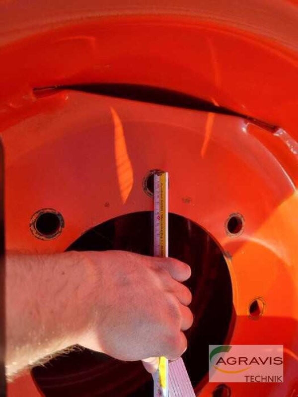 Sonstiges des Typs Mitas 420/65R20, Neumaschine in Lage (Bild 8)