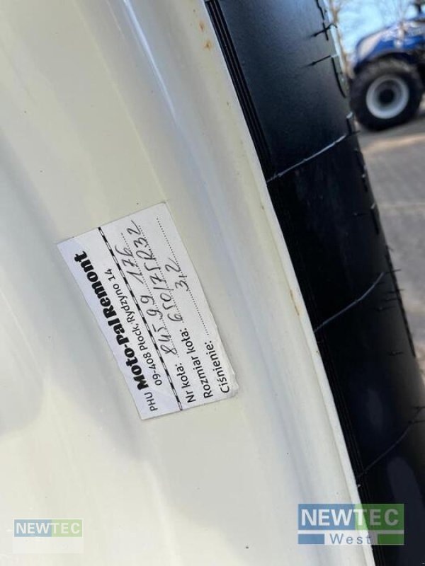 Sonstiges a típus Mitas KR 650/75R32, Neumaschine ekkor: Schwanewede-Brundorf (Kép 9)