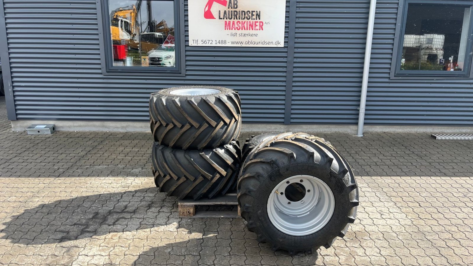 Sonstiges of the type MRL NYE brede hjul til minilæsser 19.0/45-17, Gebrauchtmaschine in Rønnede (Picture 1)
