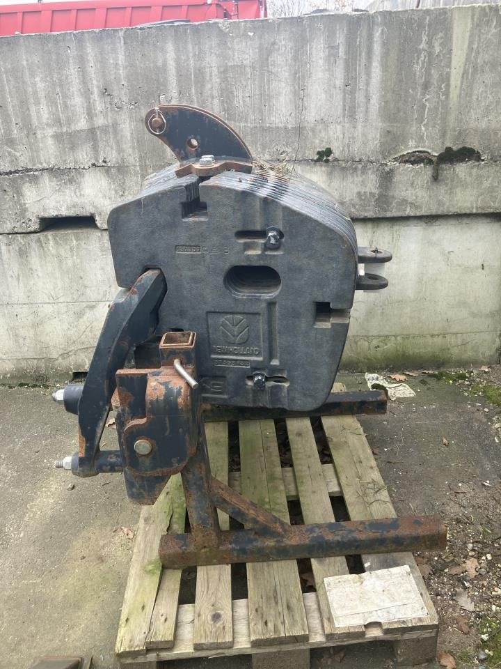 Sonstiges del tipo New Holland 1000KG NH FRONTVÆGTE, Gebrauchtmaschine In Suldrup (Immagine 3)