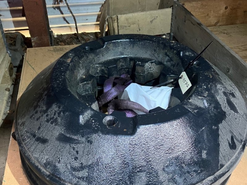 Sonstiges van het type New Holland 2 stk. 220 kg baghjulsvægte, Gebrauchtmaschine in Farsø (Foto 1)