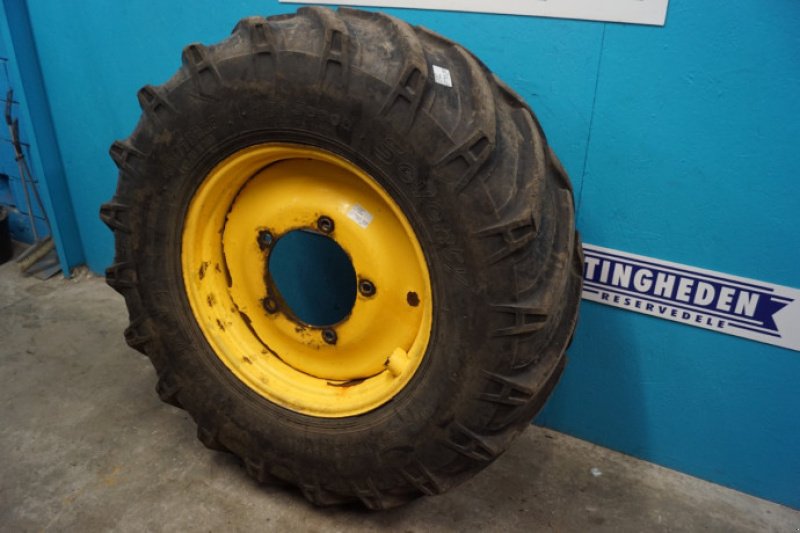 Sonstiges des Typs New Holland 28"   480/70R28, Gebrauchtmaschine in Hemmet (Bild 3)